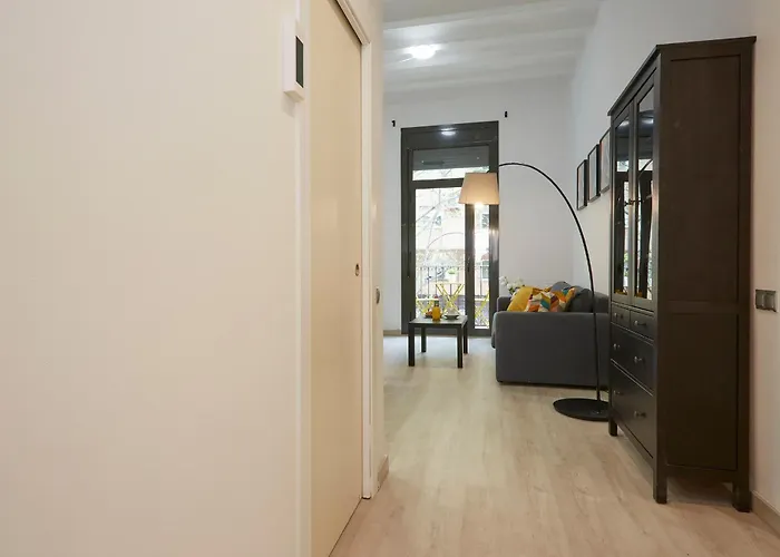 One Bedroom Flat Close To Beach Lejlighed