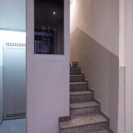 One Bedroom Flat Close To Beach Appartement *